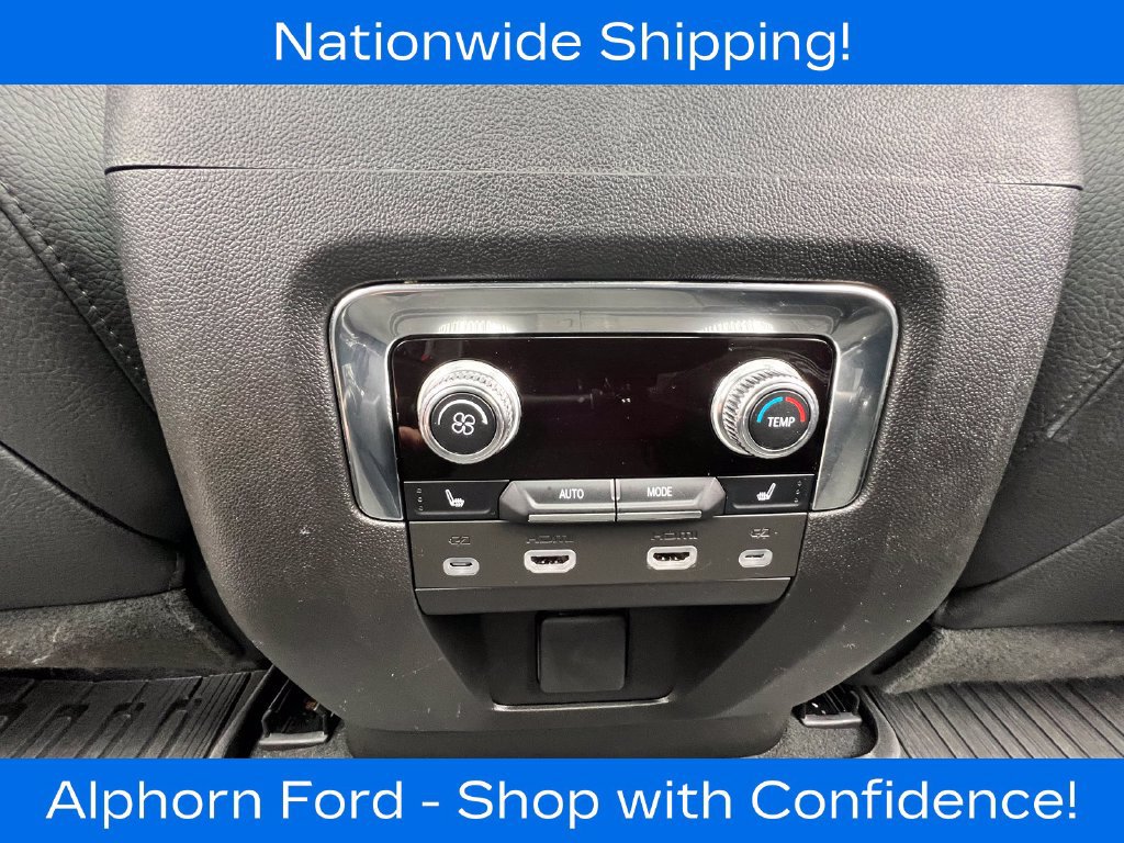 Used 2023 GMC Yukon XL Denali w/ Advanced Technology Package AWD/4WD image 34