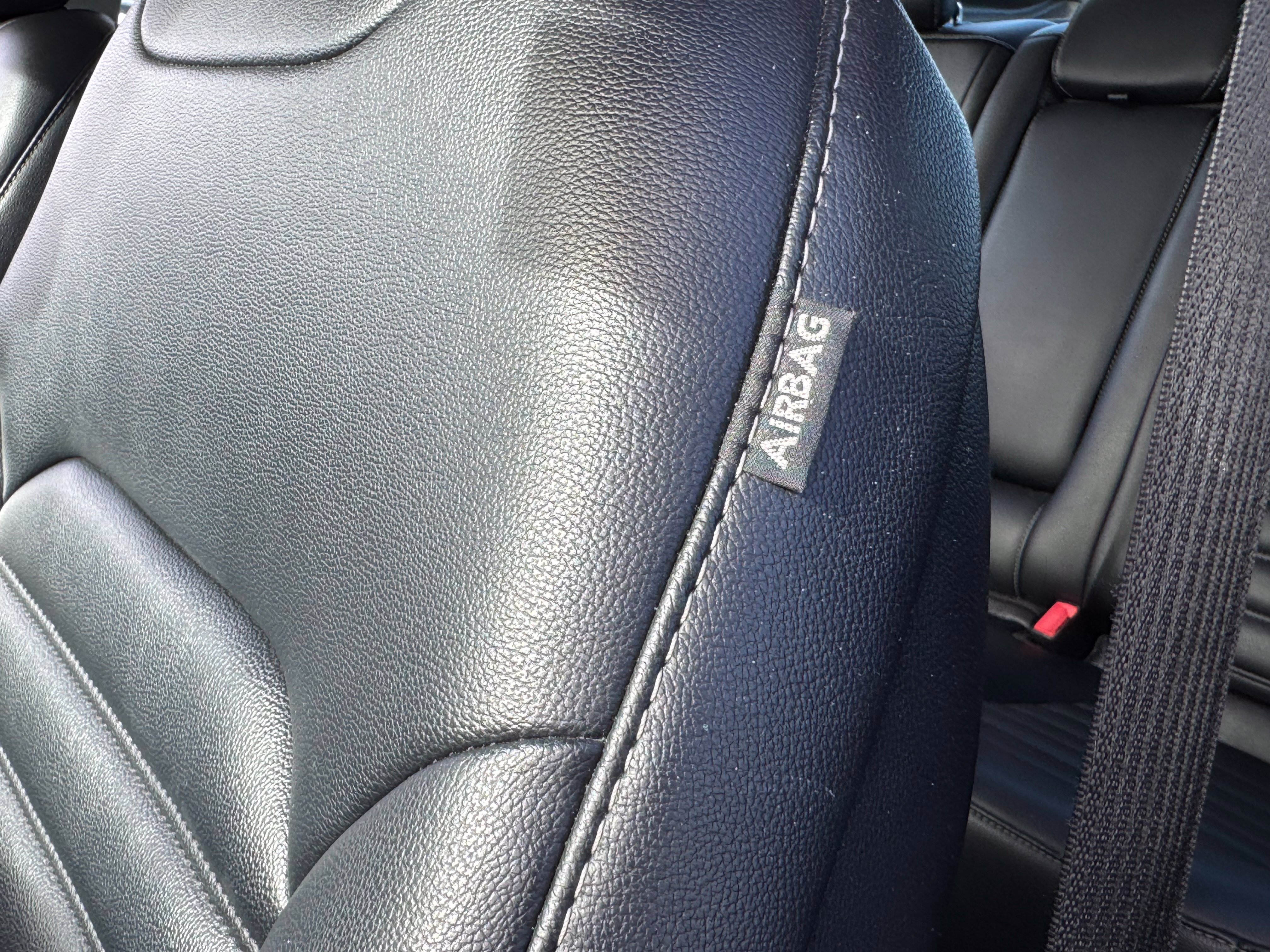 Used 2019 Ford Fusion SEL FWD image 56