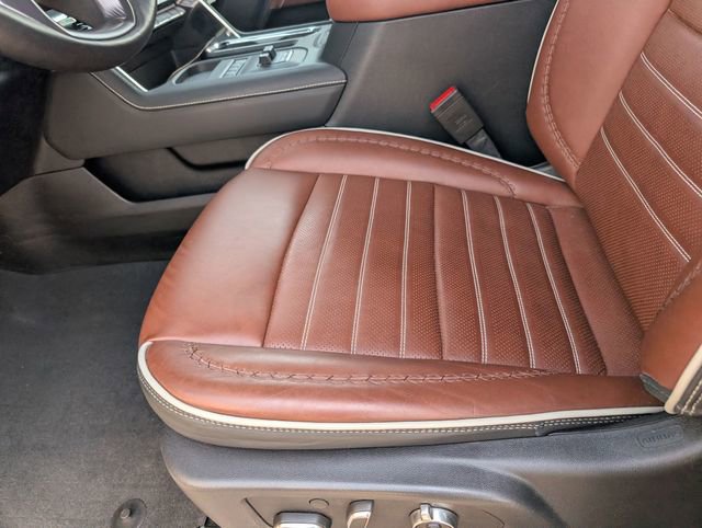 Used 2025 GMC Sierra 2500 Denali Ultimate image 24
