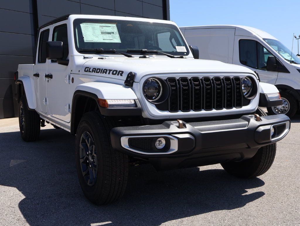 New 2026 Jeep Gladiator Sport AWD/4WD image 6