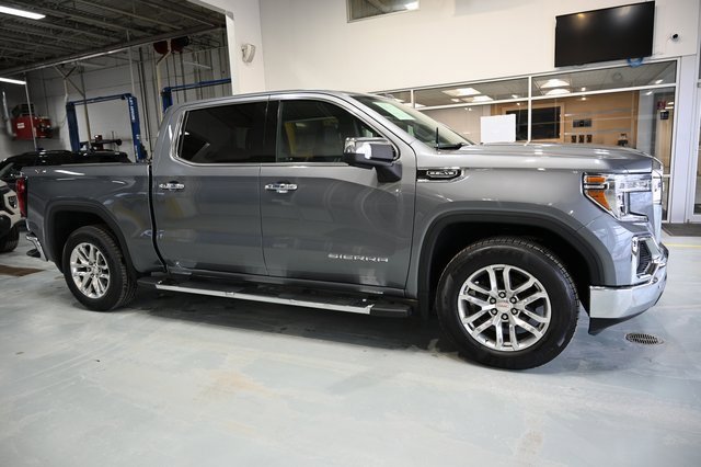 Used 2019 GMC Sierra 1500 SLT w/ SLT Premium Plus Package image 4