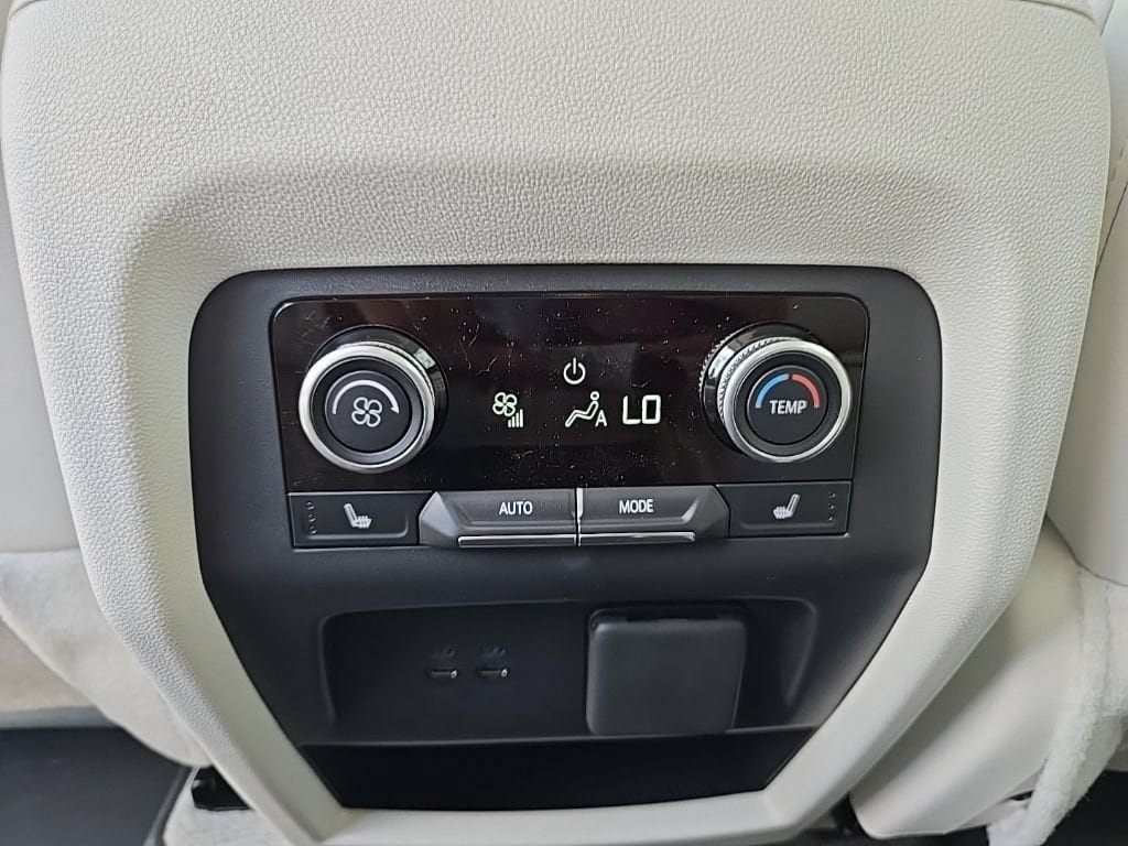 New 2026 Buick Enclave Avenir w/ Super Cruise Package AWD/4WD image 61