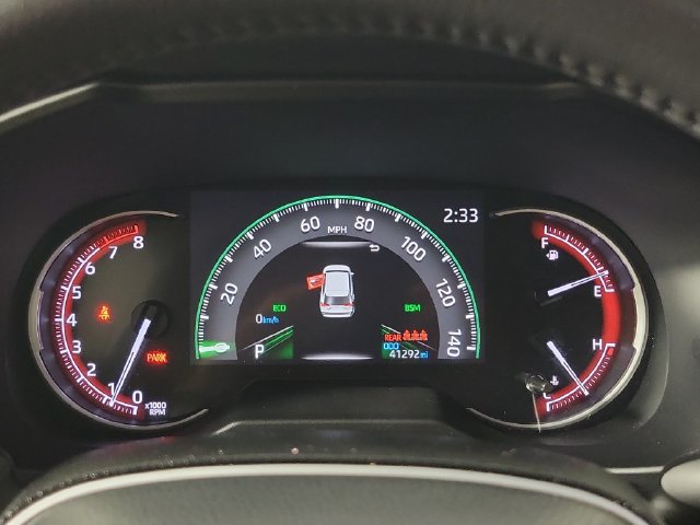 Used 2023 Toyota RAV4 XLE Premium FWD image 28