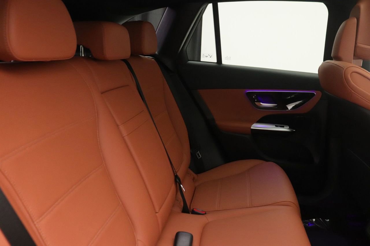 New 2026 Mercedes-Benz GLC 300 image 10