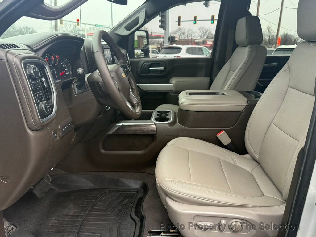 Used 2022 Chevrolet Silverado 2500 LTZ w/ LTZ Convenience Package image 23
