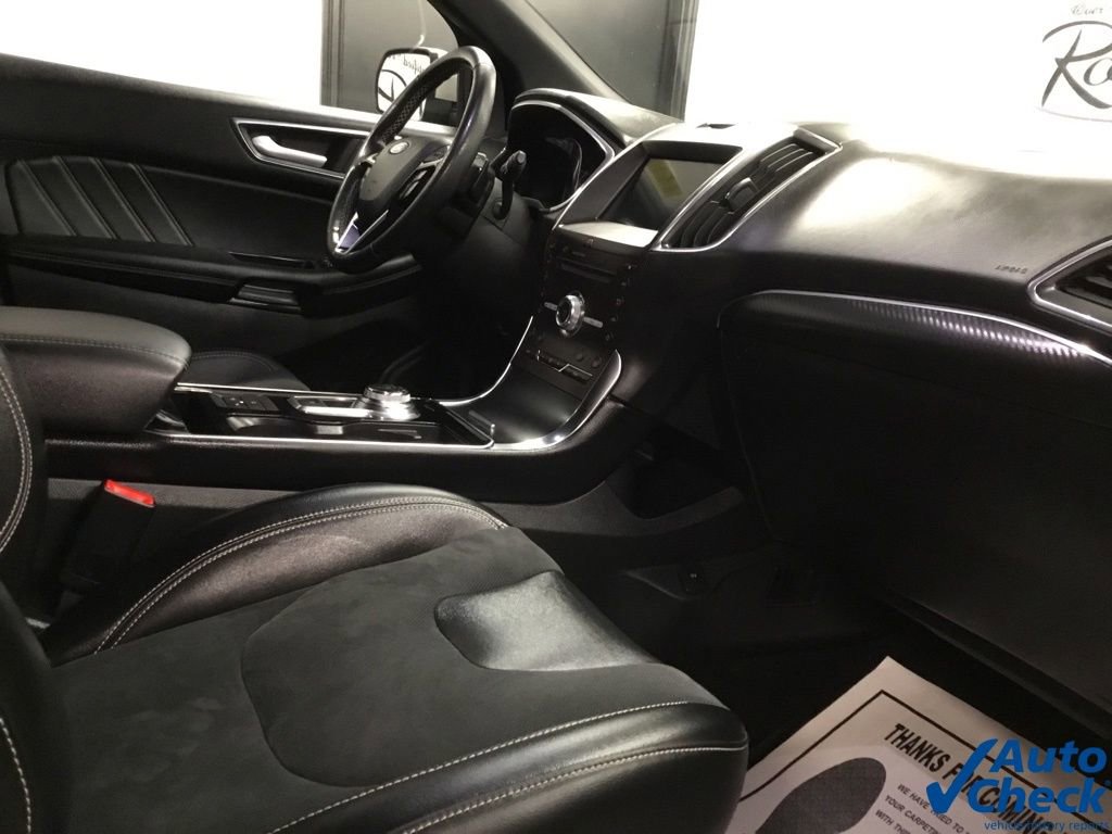 Used 2019 Ford Edge ST w/ Equipment Group 401A AWD/4WD image 39