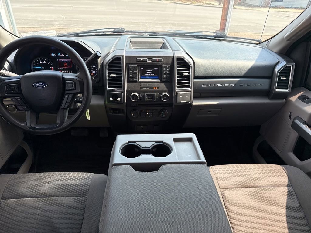 Used 2017 Ford F250 XLT image 12