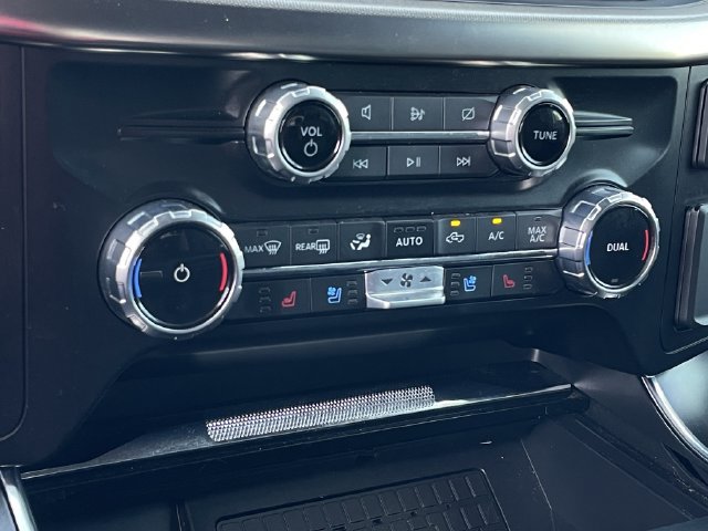 Used 2023 Ford F150 Raptor w/ Raptor Carbon Fiber Package AWD/4WD image 19