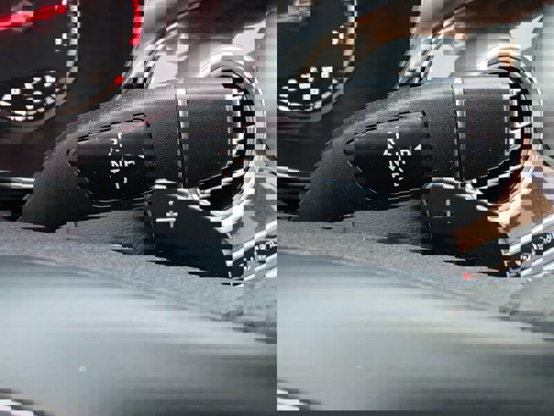 Used 2015 Mercedes-Benz C 300 4MATIC Sedan image 32