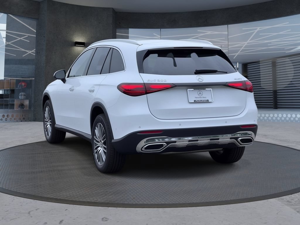 New 2026 Mercedes-Benz GLC 300 4MATIC image 3