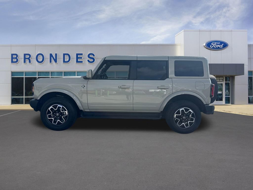 Used 2025 Ford Bronco Outer Banks image 1
