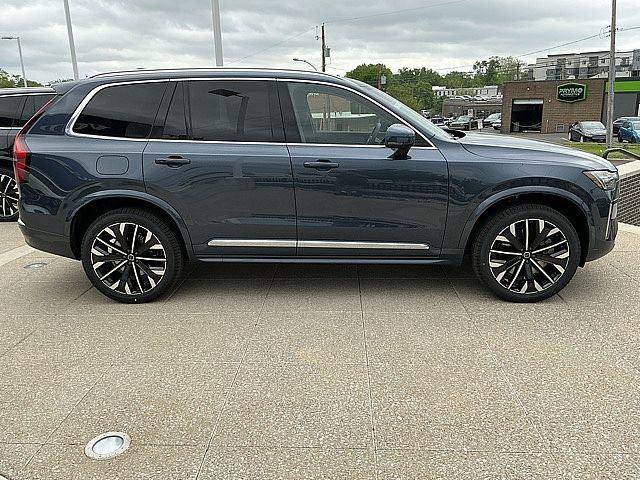 New 2026 Volvo XC90 T8 Ultra w/ Protection Package AWD/4WD image 7