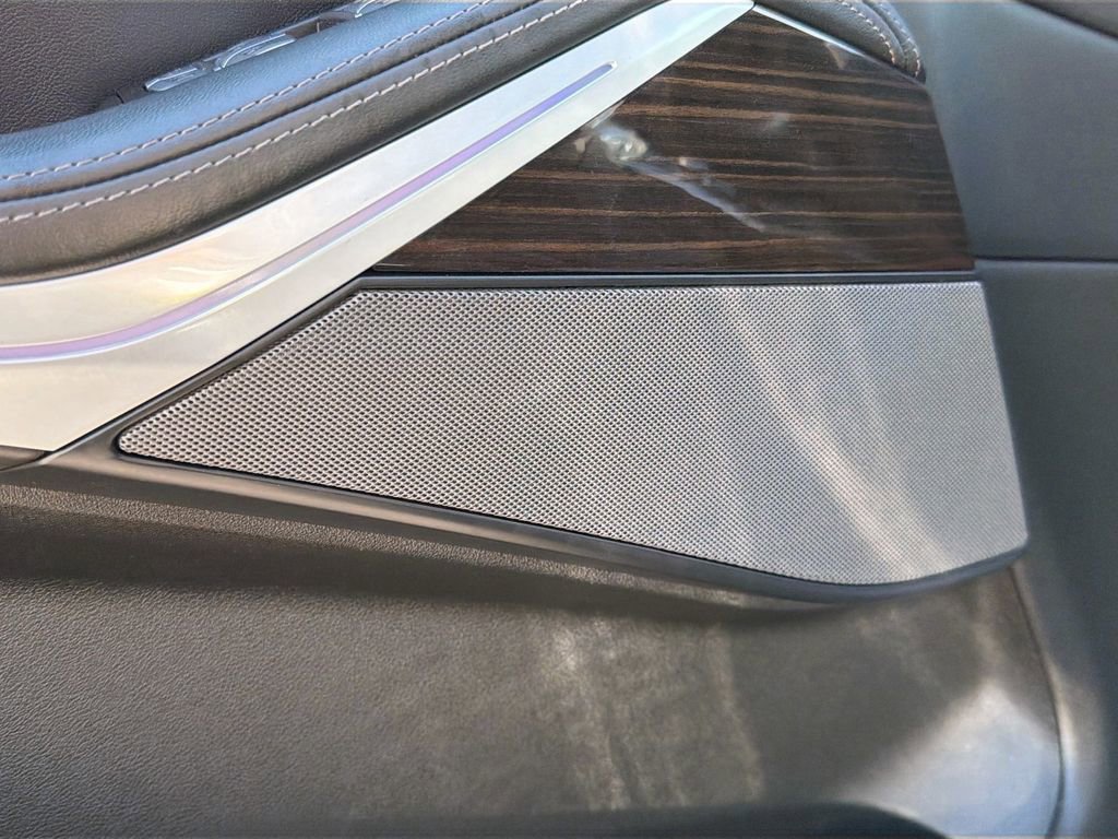 Used 2023 BMW X7 xDrive40i image 24