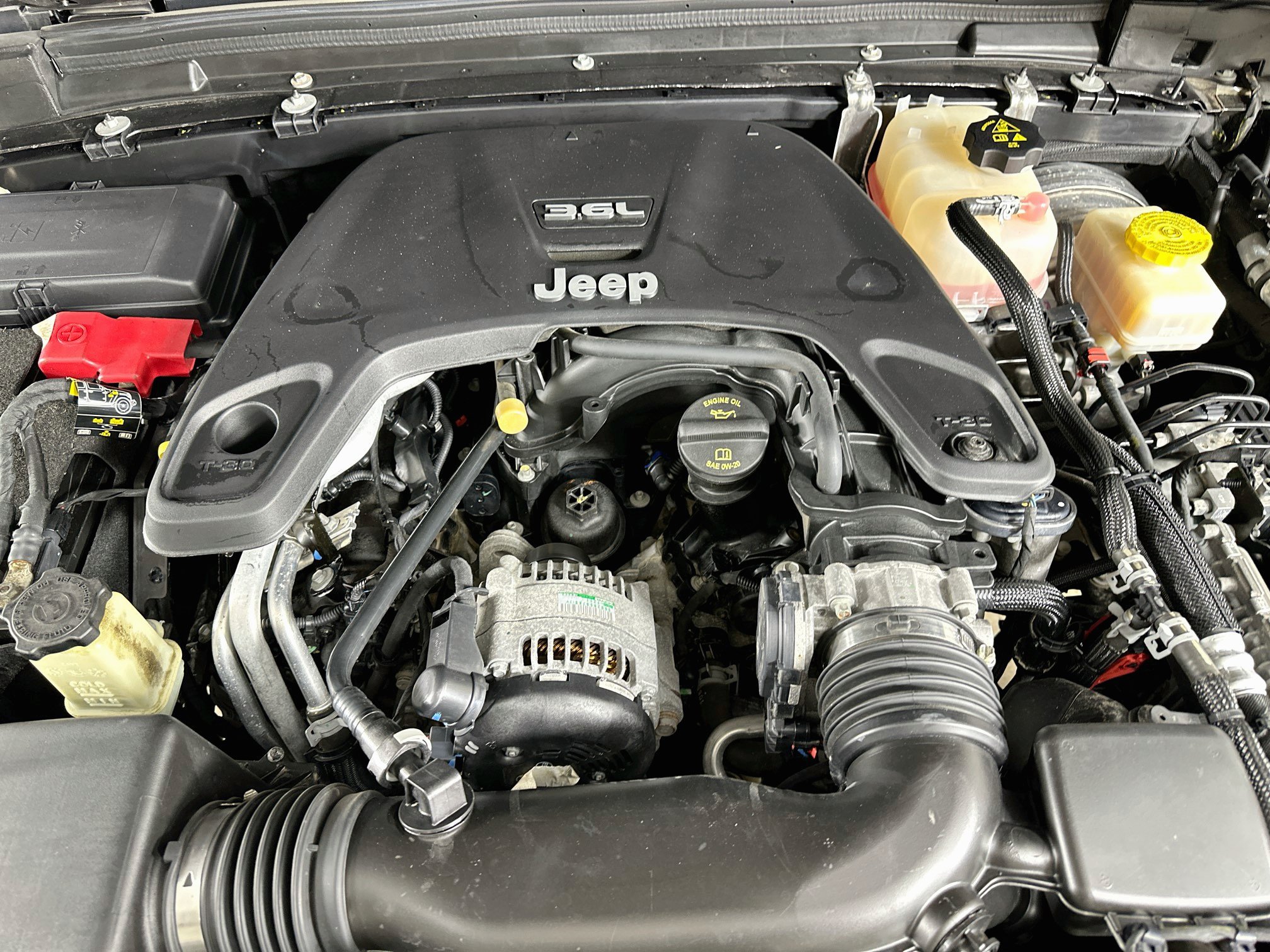 Used 2019 Jeep Wrangler Unlimited Sport S AWD/4WD image 34