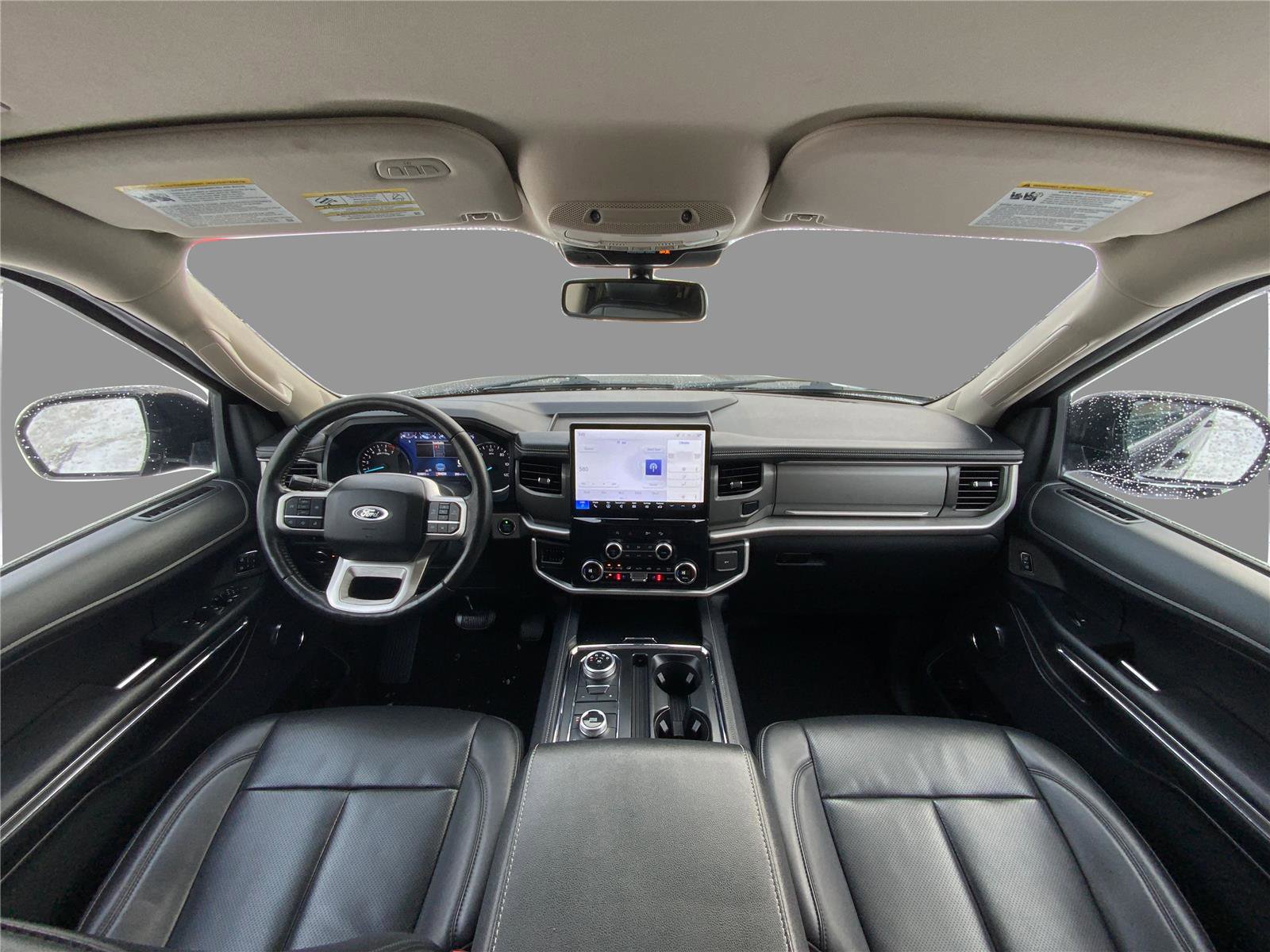 Used 2024 Ford Expedition XLT AWD/4WD image 22