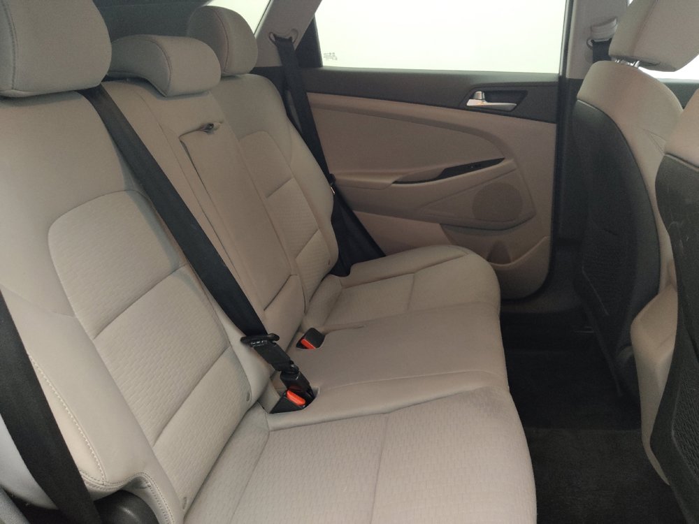 Used 2019 Hyundai Tucson SE FWD image 19