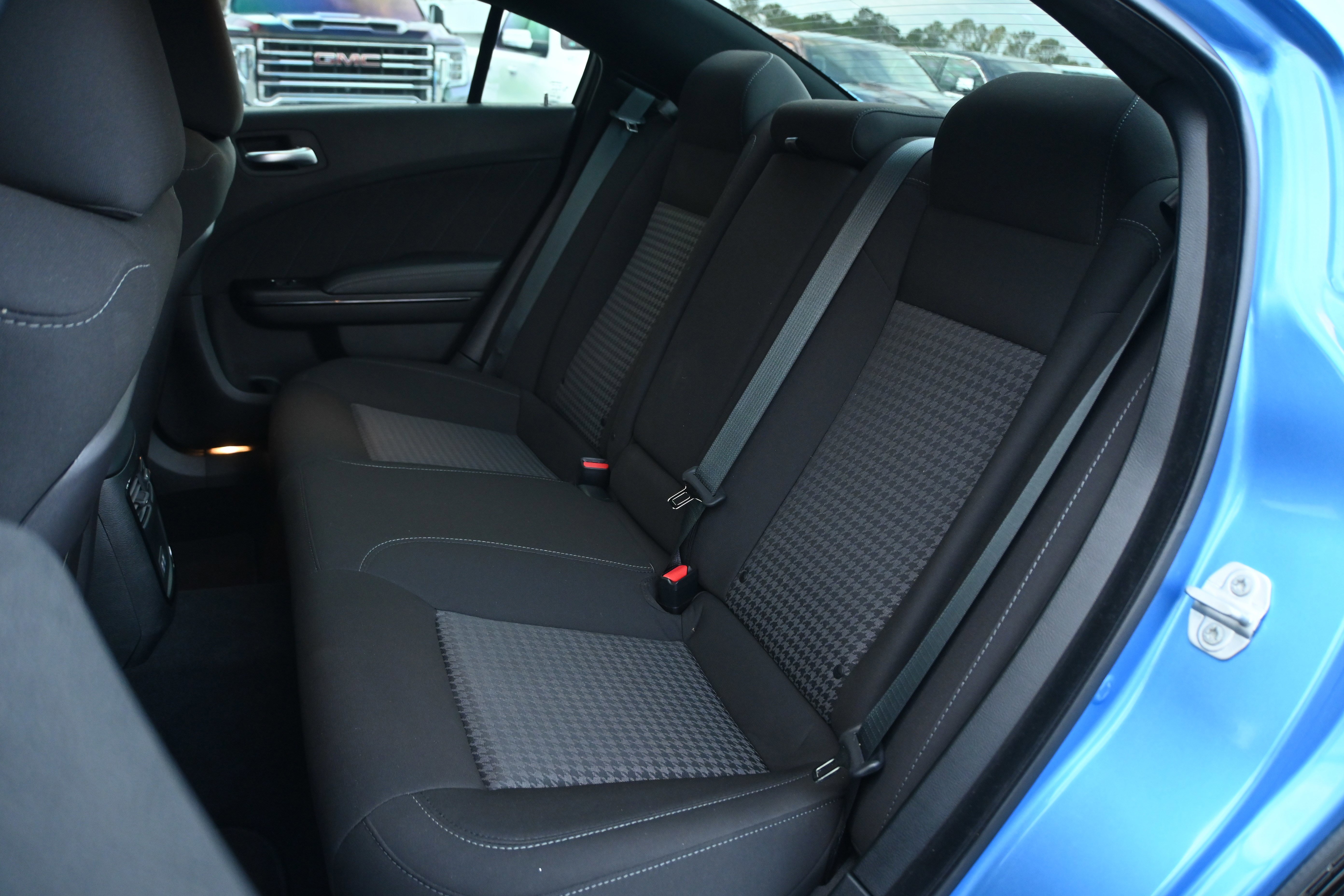 Used 2023 Dodge Charger R/T w/ Blacktop Package image 10