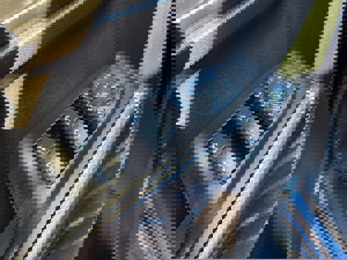 Used 2020 Chevrolet Silverado 2500 LTZ w/ LTZ Premium Package image 31