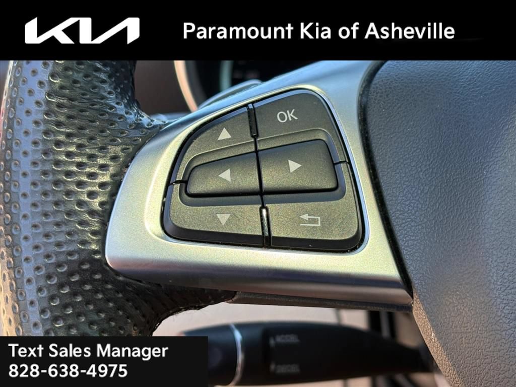 Used 2020 Mercedes-Benz SLC 300 image 23