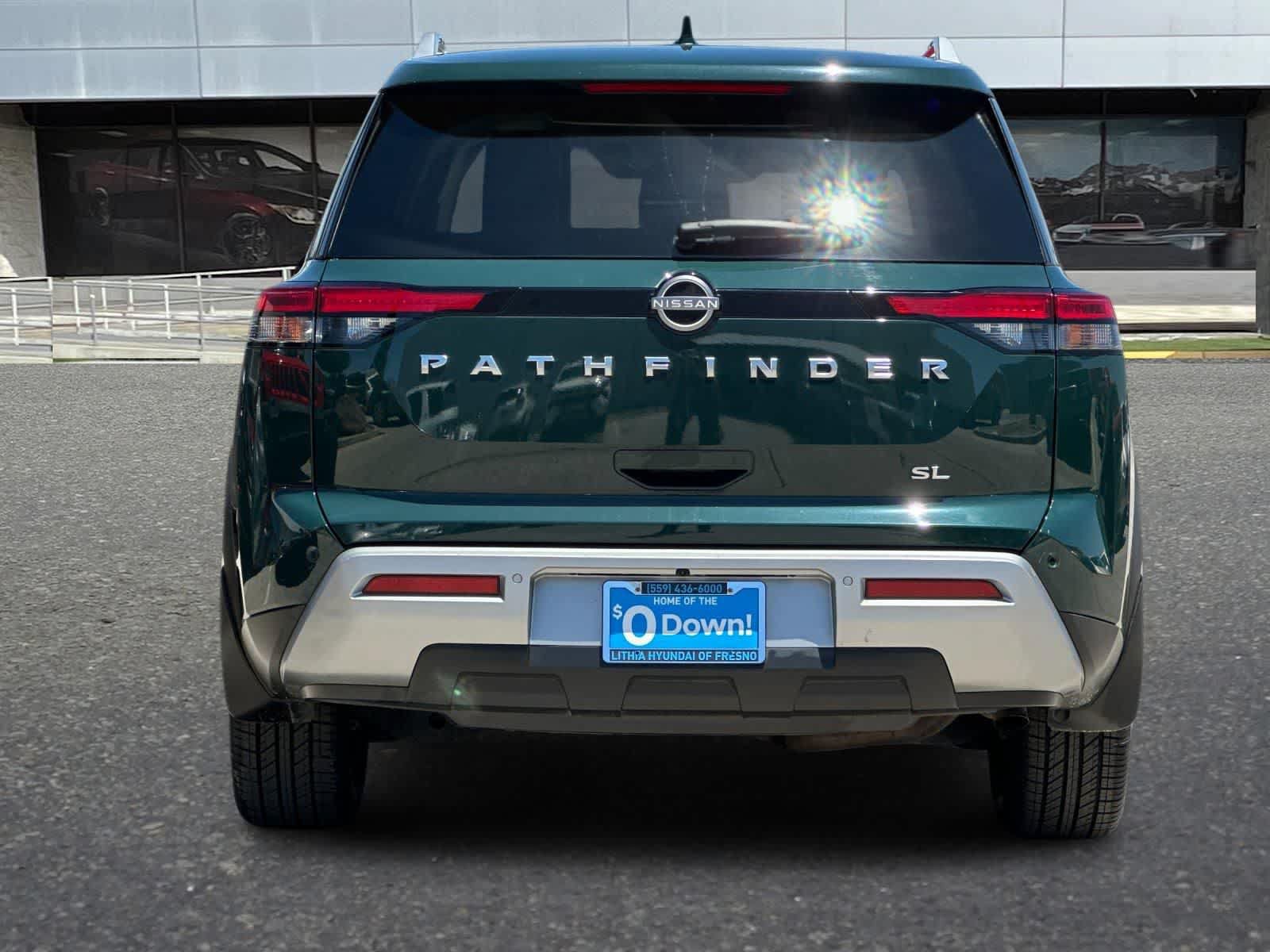 Used 2024 Nissan Pathfinder SL w/ SL Premium Package FWD image 8