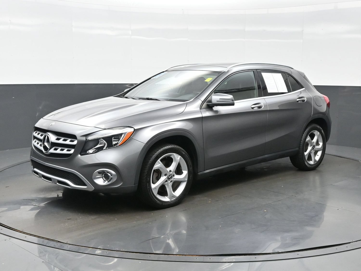 Used 2018 Mercedes-Benz GLA 250 image 2