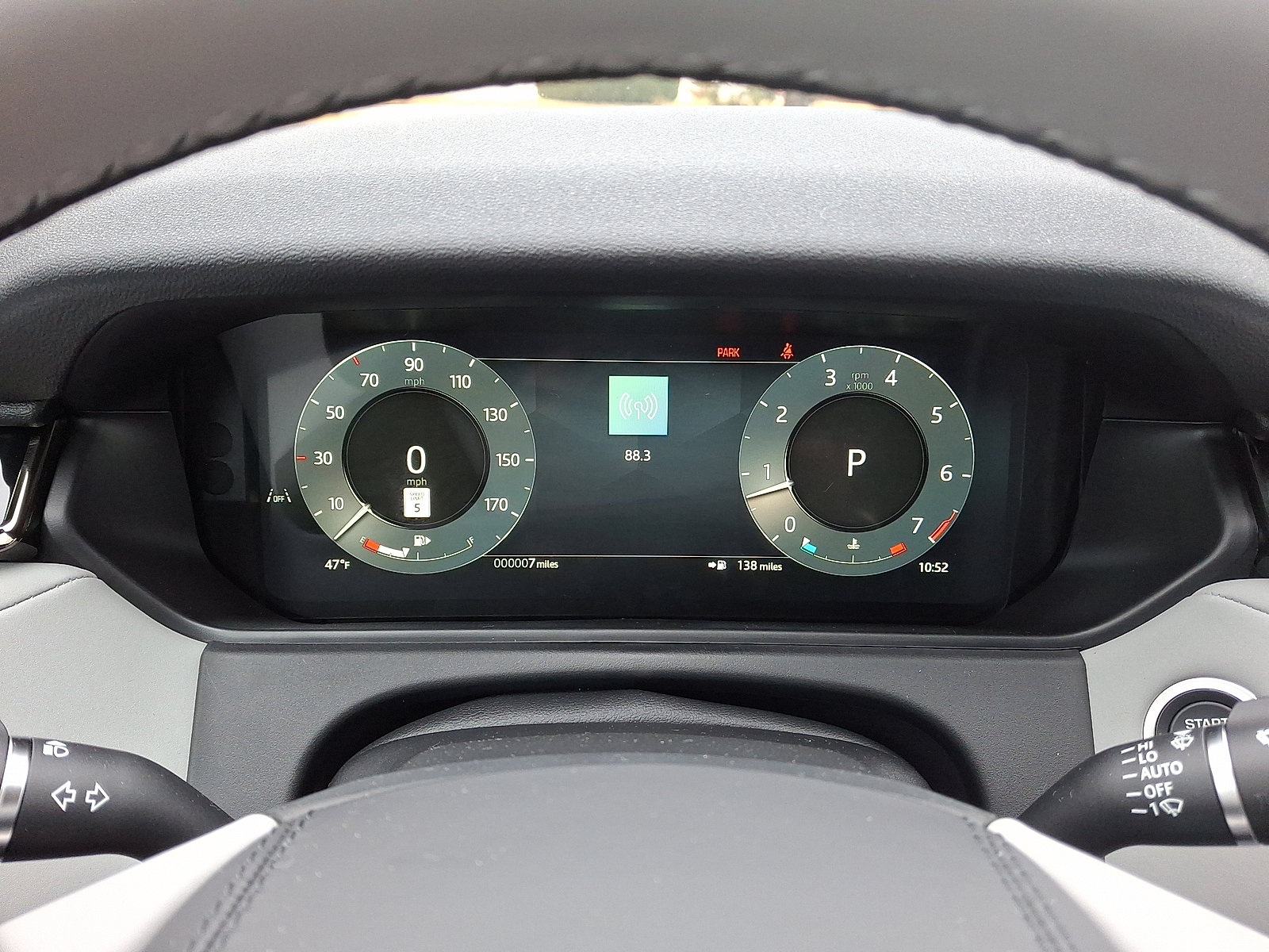 New 2026 Land Rover Range Rover Velar S image 6