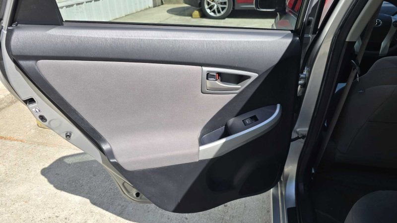 Used 2013 Toyota Prius Two FWD image 28