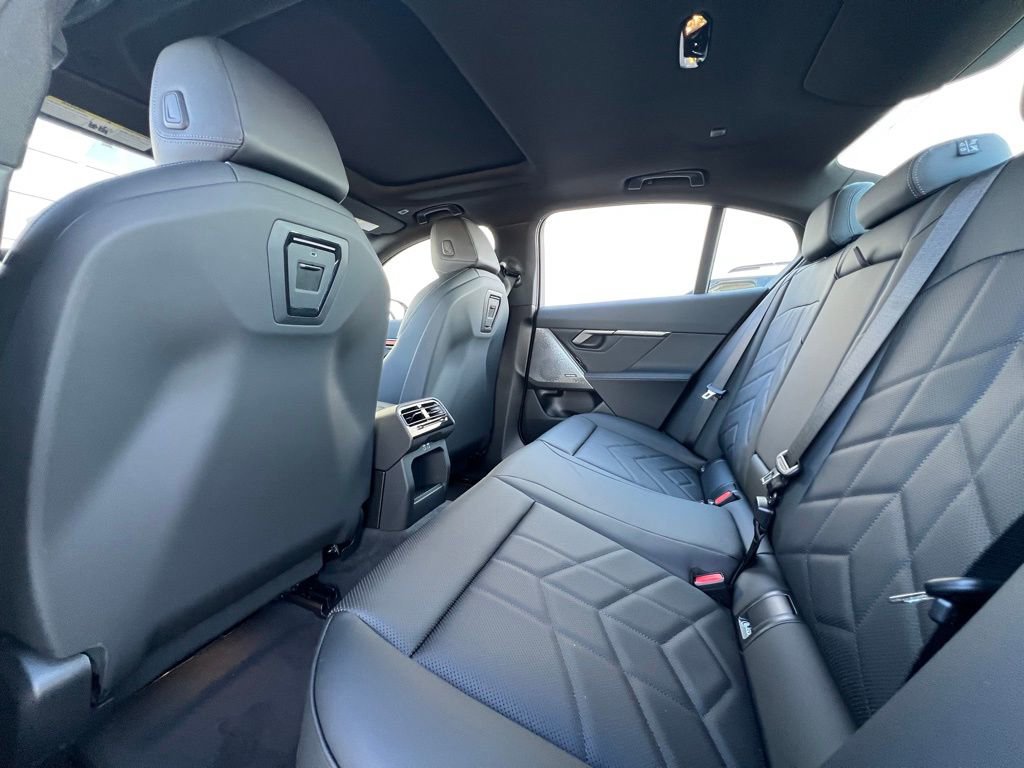 New 2026 BMW 530i xDrive w/ M Sport Package image 31