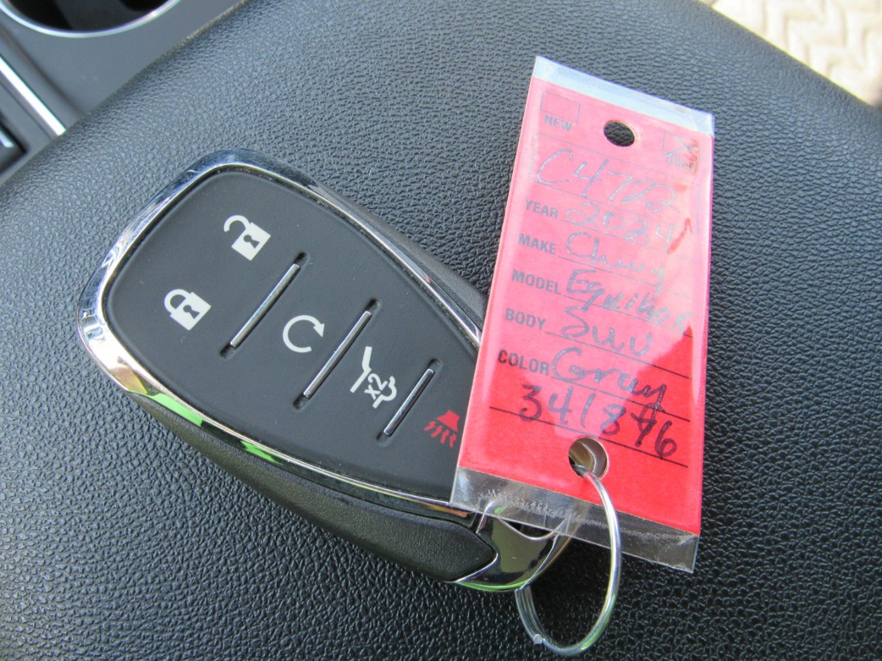 Used 2024 Chevrolet Equinox LT image 33