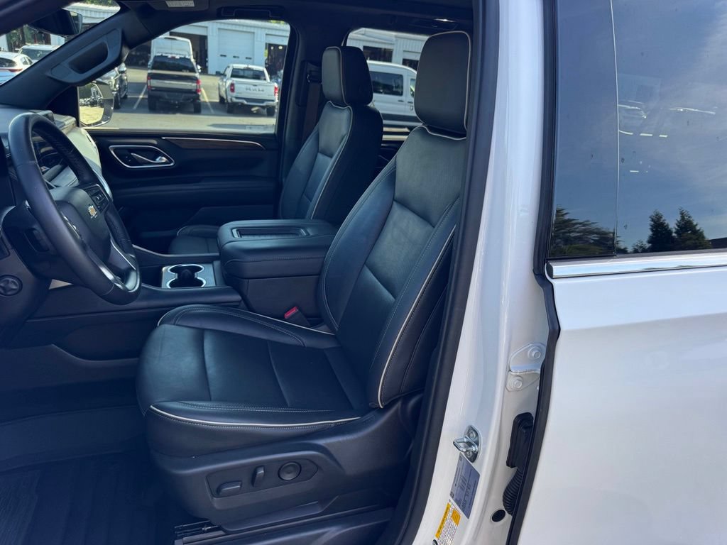 Used 2021 Chevrolet Suburban Premier AWD/4WD image 20