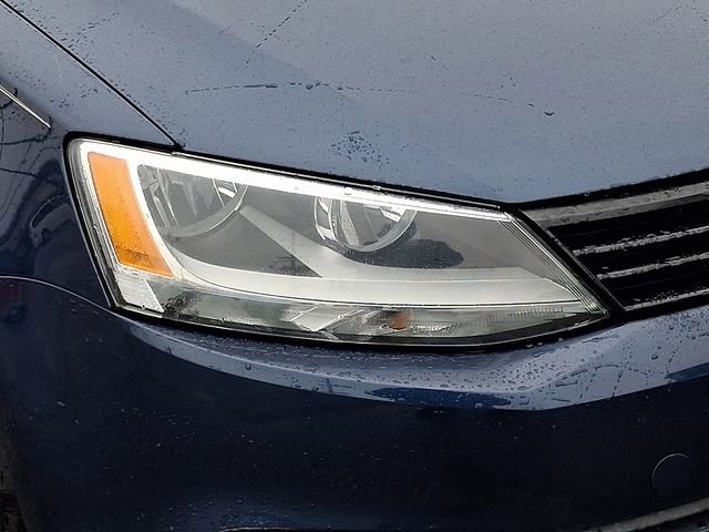Used 2012 Volkswagen Jetta SE image 9
