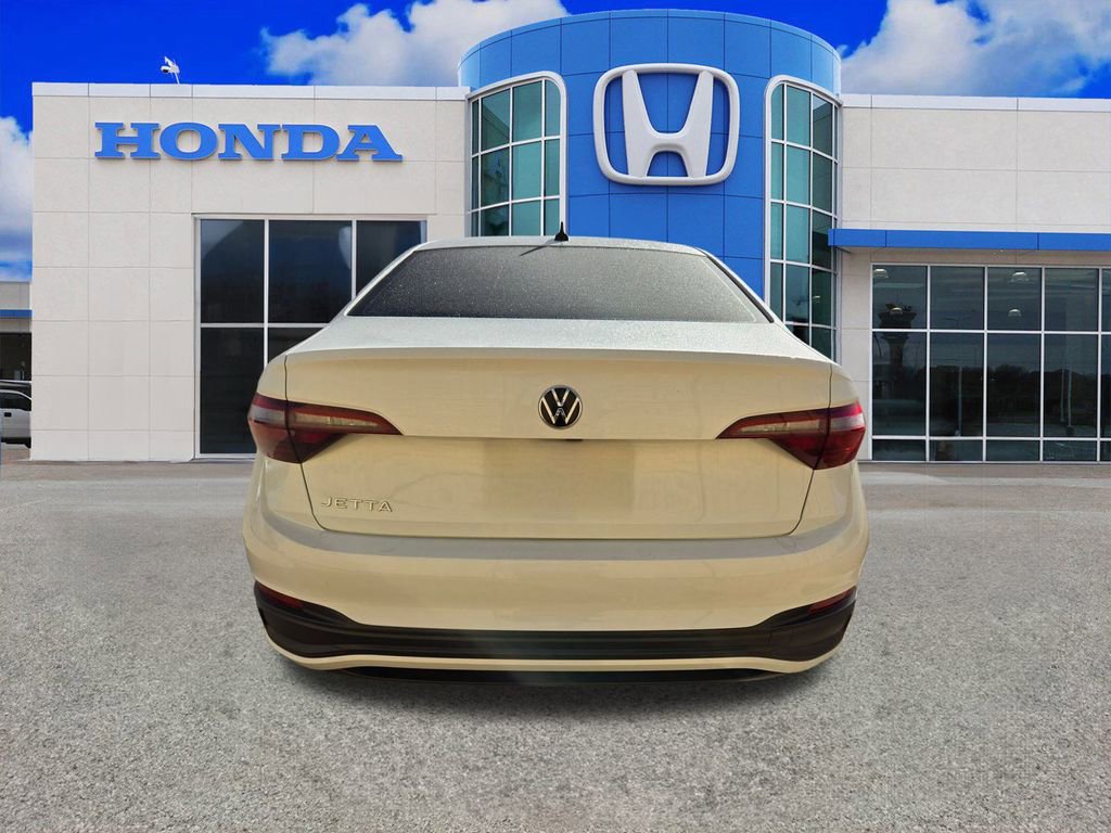 Used 2022 Volkswagen Jetta Sport image 21