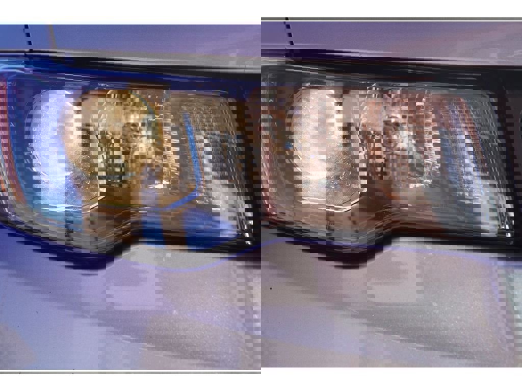 Used 2019 Jeep Grand Cherokee Altitude image 11