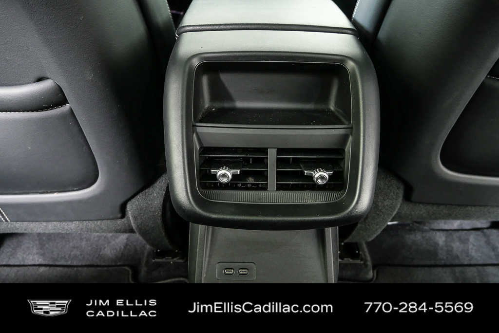 Used 2024 Cadillac Lyriq Sport AWD/4WD image 19
