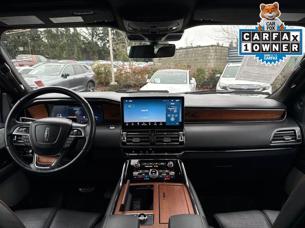 Used 2023 Lincoln Navigator Black Label image 14