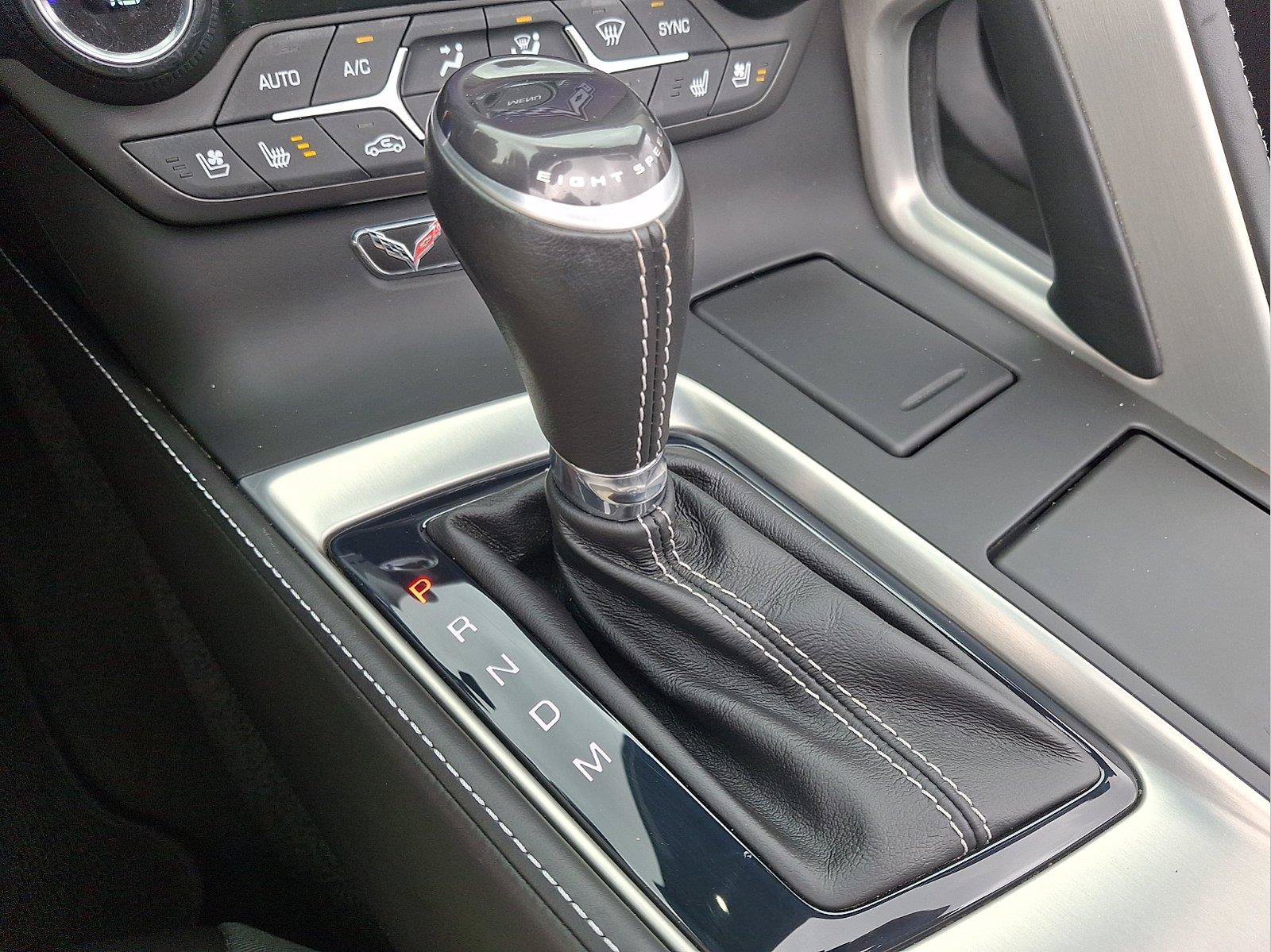 Used 2015 Chevrolet Corvette Stingray Convertible w/ 3LT Preferred Equipment Group RWD image 11