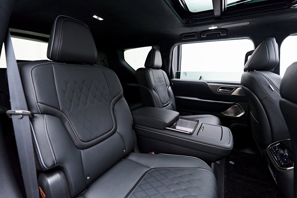 Used 2025 INFINITI QX80 Autograph w/ Autograph Exterior Package image 54