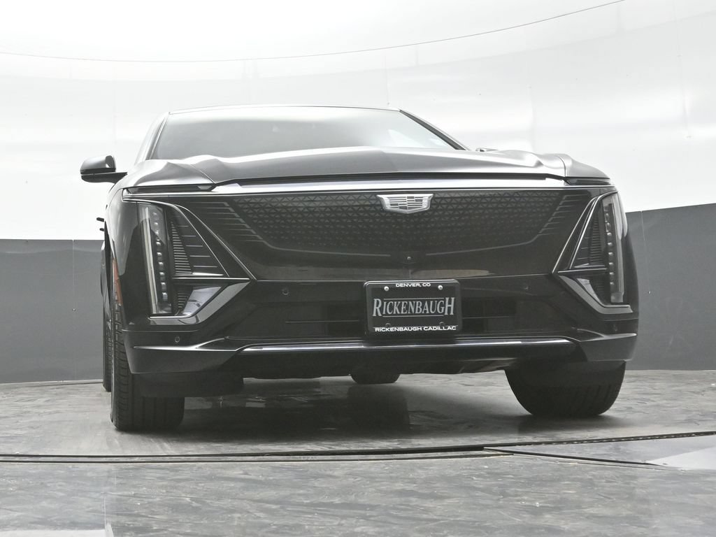 Certified 2025 Cadillac Lyriq Luxury AWD/4WD image 22