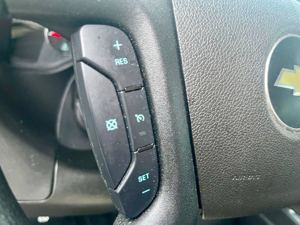 Used 2023 Chevrolet Express 2500 w/ Driver Convenience Package RWD image 17