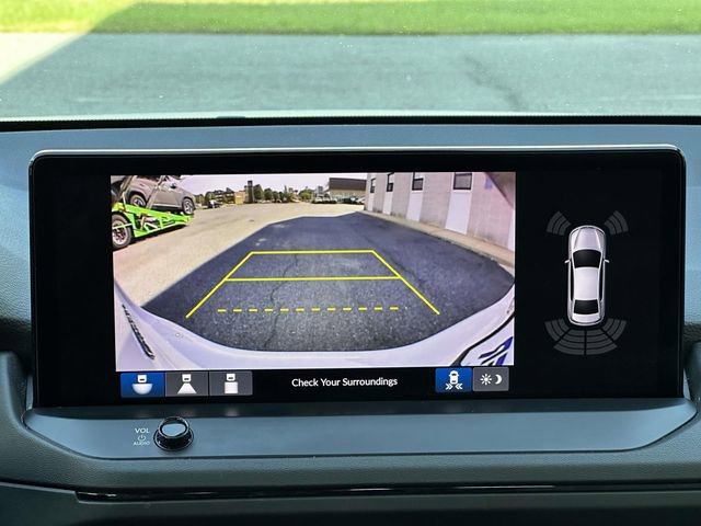 Used 2023 Honda Accord Touring image 18