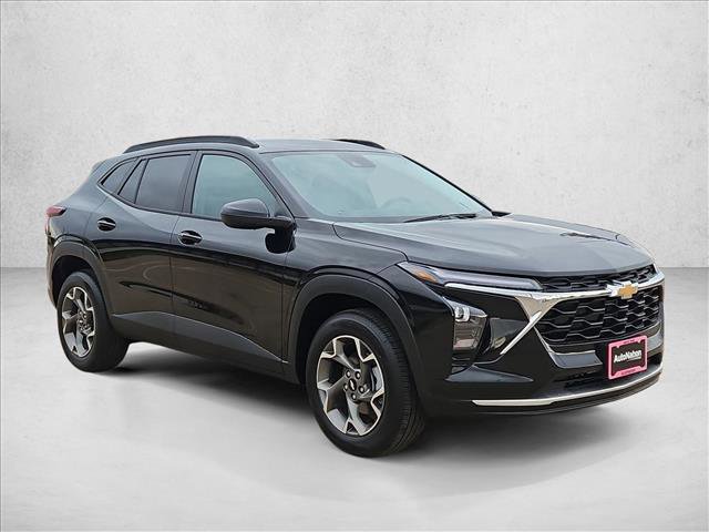 New 2026 Chevrolet Trax LT w/ LT Convenience Package FWD image 7