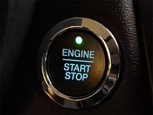 Used 2022 Ford EcoSport SE w/ SE Convenience Package image 24