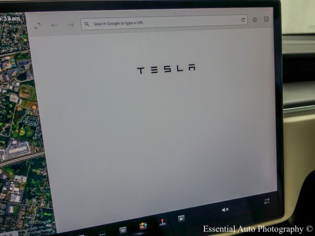 Used 2023 Tesla Model S Plaid image 27