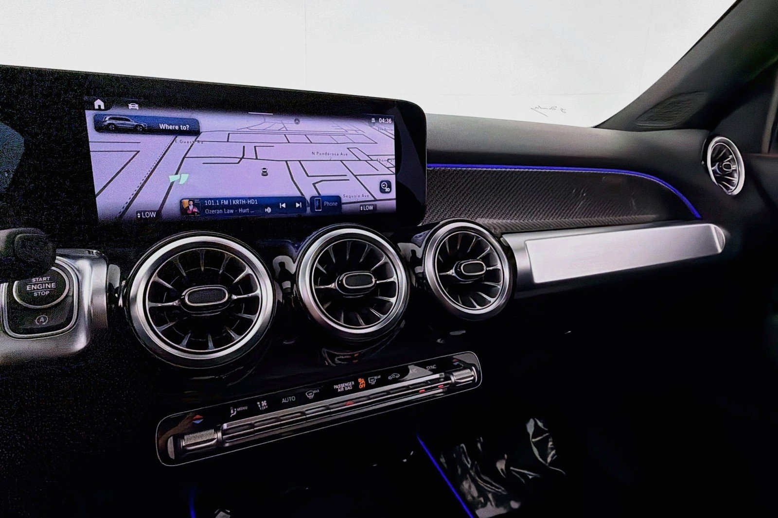 Used 2025 Mercedes-Benz GLB 250 image 19