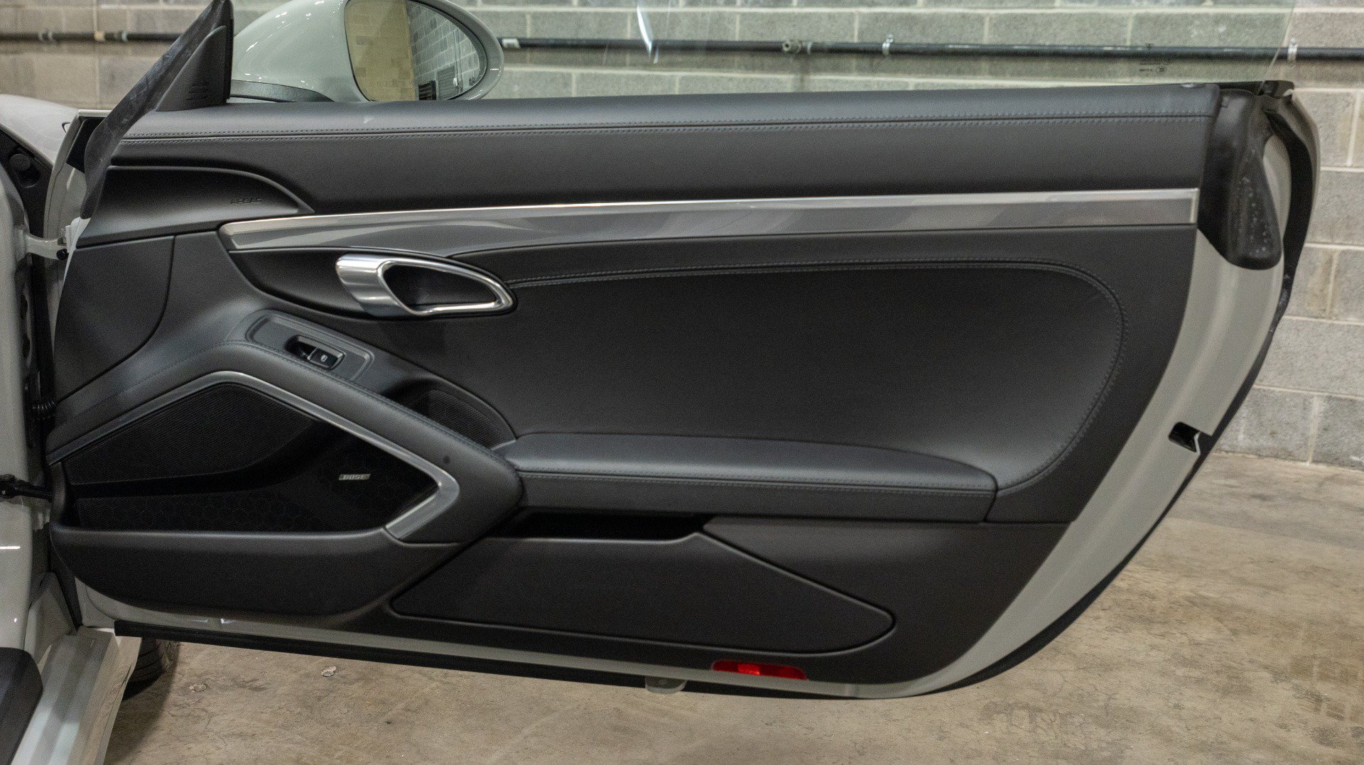 Used 2021 Porsche 718 Boxster RWD image 60