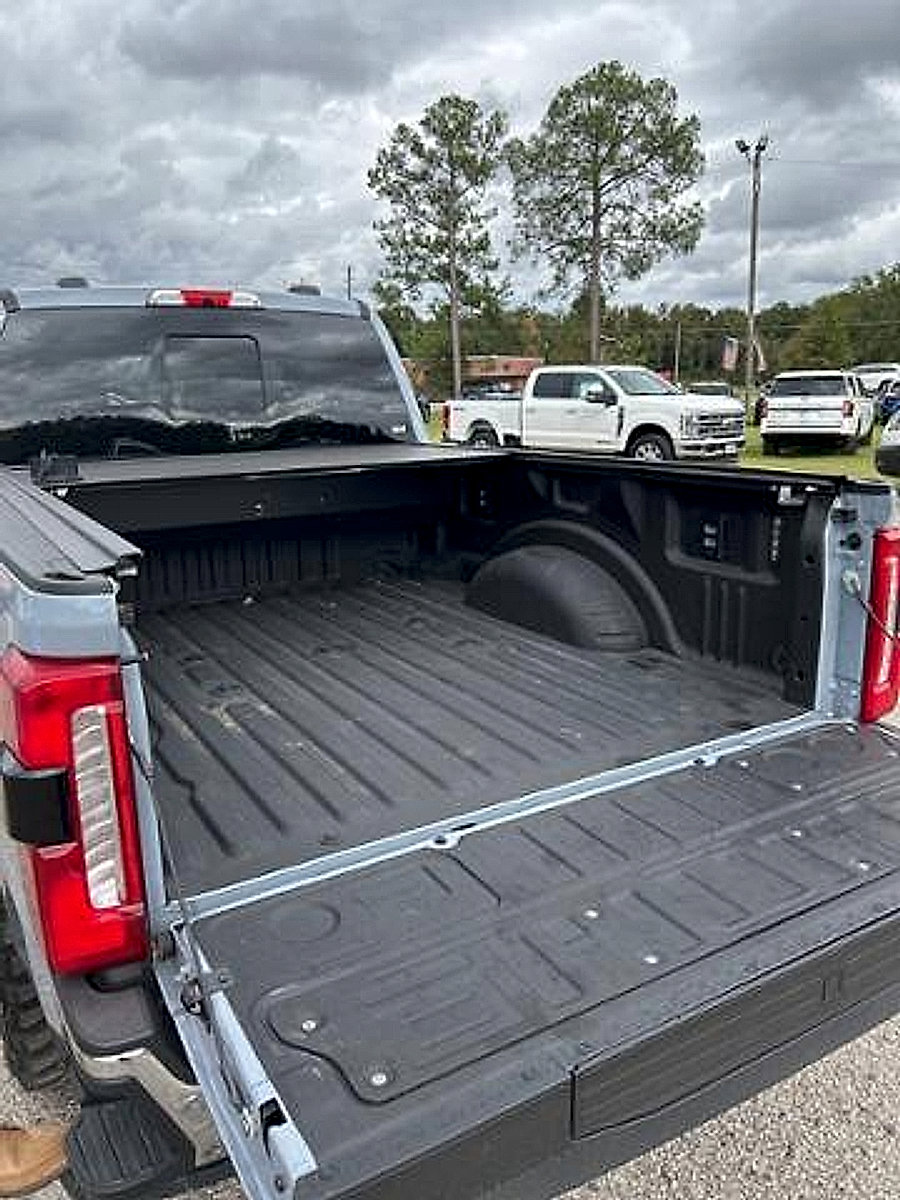 New 2025 Ford F250 King Ranch w/ Chrome Package image 13