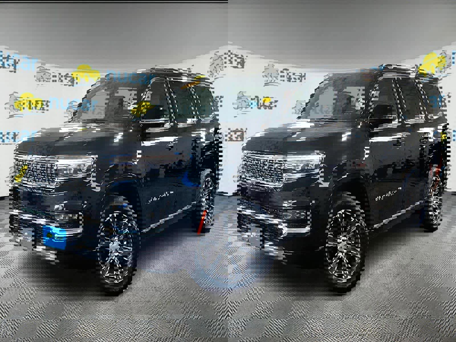 Used 2022 Jeep Grand Wagoneer Series I image 3