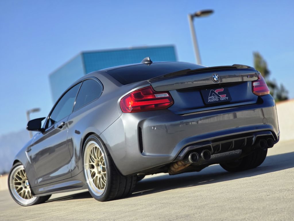 Used 2017 BMW M2 RWD image 2