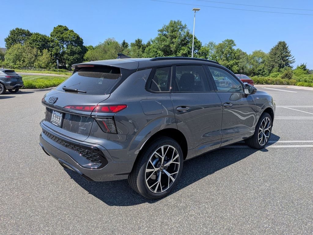 New 2026 Audi Q3 quattro 2.0T AWD/4WD image 6