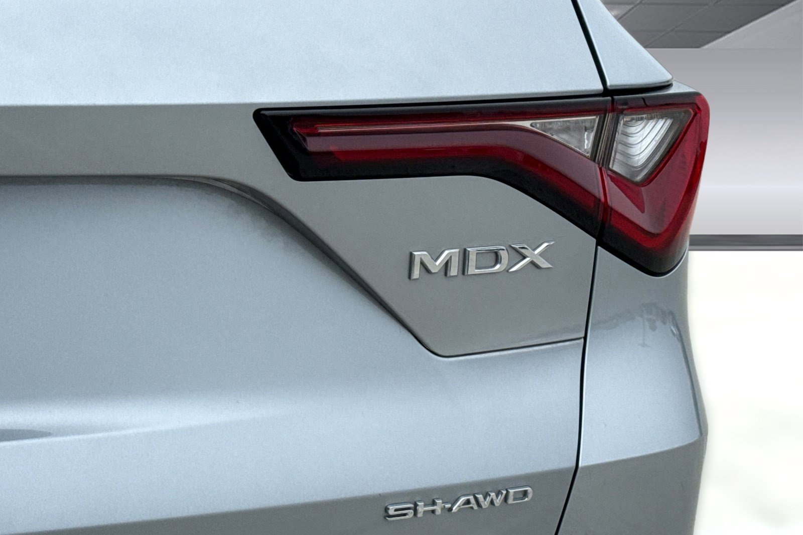 Used 2025 Acura MDX SH-AWD w/ Technology Package image 13
